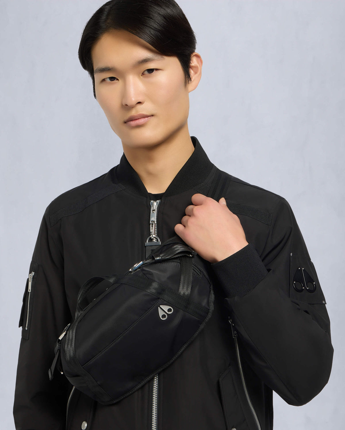 LOGO ICON UTILITY BAG-BLACK