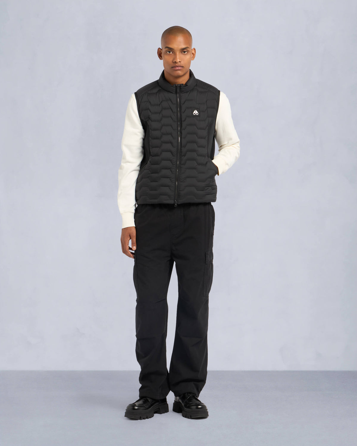 GRANITE DOWN HYBRID VEST-BLACK